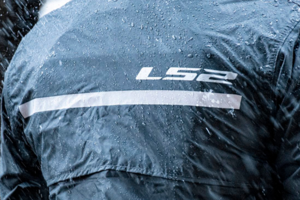 capa de cuhuva moto impermiavel nylon ls2